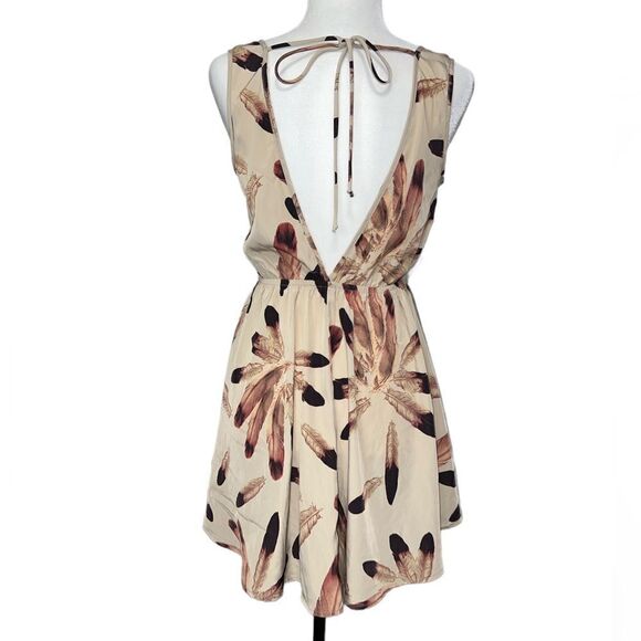 anthropologie Audrey 3+1 Feather Printed Tie Back Dress - Picture 4 of 8